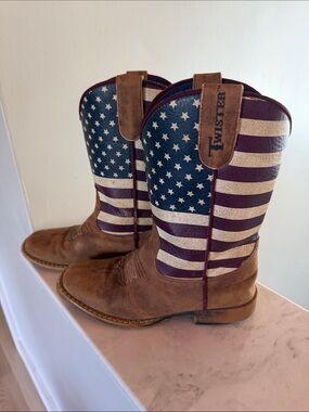 Twister Brown Leather Cowboy Boots with Red, White & Blue Flag Shaft